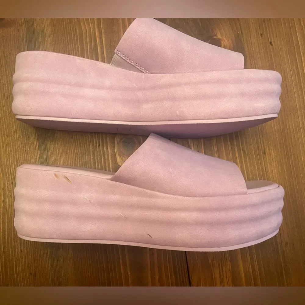 NOBO chunky faux suede slides size 10